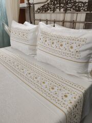 NAKIŞLI NEVRESİM PİKE TAKIMI (ÜRÜNLERİMİZ GÖRSEL AMAÇLIDIR SİPARİŞ ALINIR)