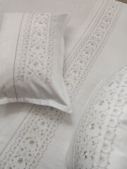 NAKIŞLI NEVRESİM PİKE TAKIMI (ÜRÜNLERİMİZ GÖRSEL AMAÇLIDIR SİPARİŞ ALINIR )