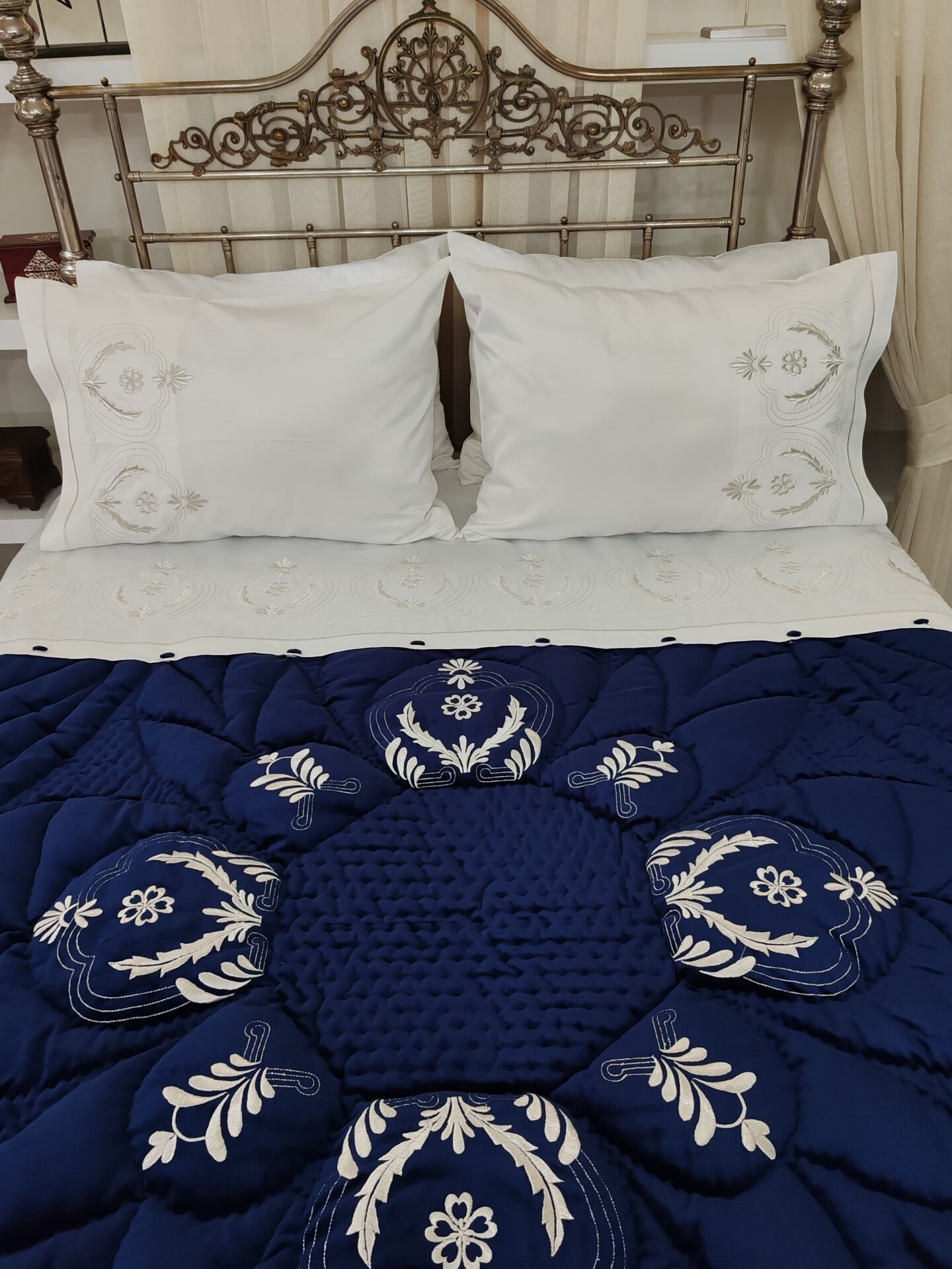 KADAMA YORGAN SETİ (ÜRÜNLERİMİZ GÖRSEL AMAÇLIDIR SİPARİŞ ALINIR)