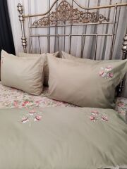 NAKIŞLI NEVRESİM PİKE TAKIMI (ÜRÜNLERİMİZ GÖRSEL AMAÇLIDIR SİPARİŞ ALINIR)