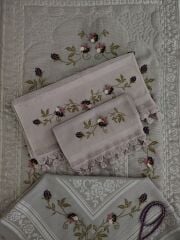 İĞNE OYASI KANEVİÇE SECCADE TAKIMI (ÜRÜNLERİMİZ GÖRSEL AMAÇLIDIR SİPARİŞ ALINIR)