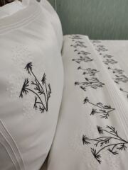 BREZİLYA NAKIŞLI NEVRESİM PİKE TAKIMI (ÜRÜNLERİMİZ GÖRSEL AMAÇLIDIR SİPARİŞ ALINIR)