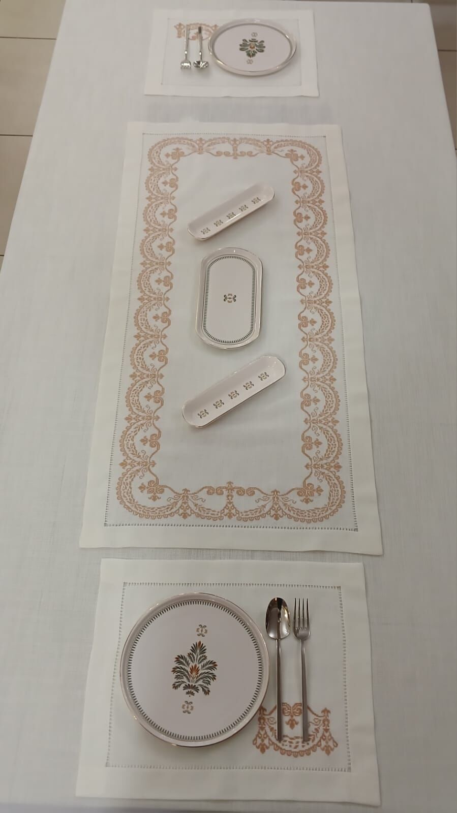 KANEVİÇE SERVİS TAKIMI (ÜRÜNLERİMİZ GÖRSEL AMAÇLIDIR SİPARİŞ ALINIR)