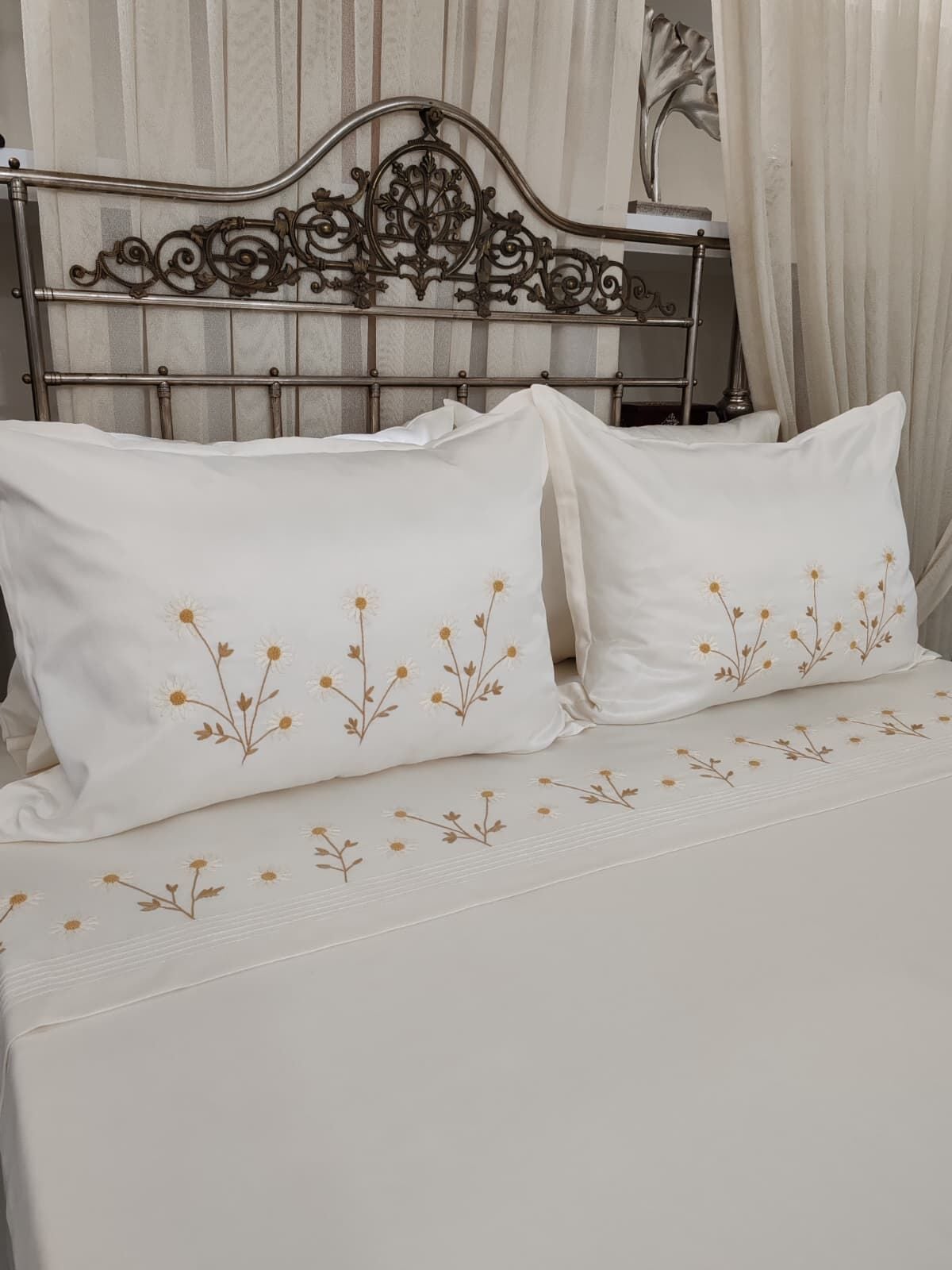 BREZİLYA NAKIŞLI NEVRESİM TAKIMI (ÜRÜNLERİMİZ GÖRSEL AMAÇLIDIR SİPARİŞ ALINIR )