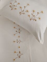 BREZİLYA NAKIŞLI NEVRESİM TAKIMI (ÜRÜNLERİMİZ GÖRSEL AMAÇLIDIR SİPARİŞ ALINIR )