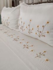 BREZİLYA NAKIŞLI NEVRESİM TAKIMI (ÜRÜNLERİMİZ GÖRSEL AMAÇLIDIR SİPARİŞ ALINIR )